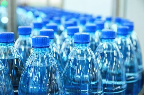 Plastikowe butelki na wodę