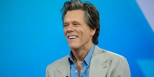 Kevin Bacon uśmiecha się