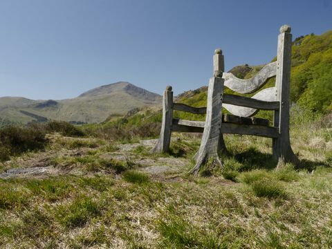 Sebastian Spencer, Craflwyn i Beddgelert