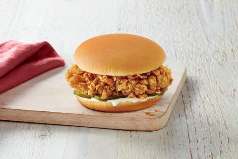 kfc chrupiąca kanapka z pułkownikiem