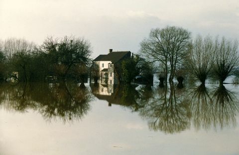 Zalany dom na wsi