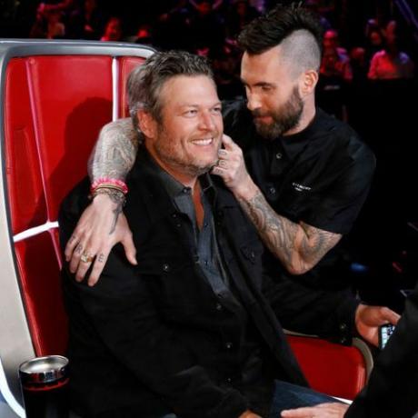 „głos” blake shelton i adam levine