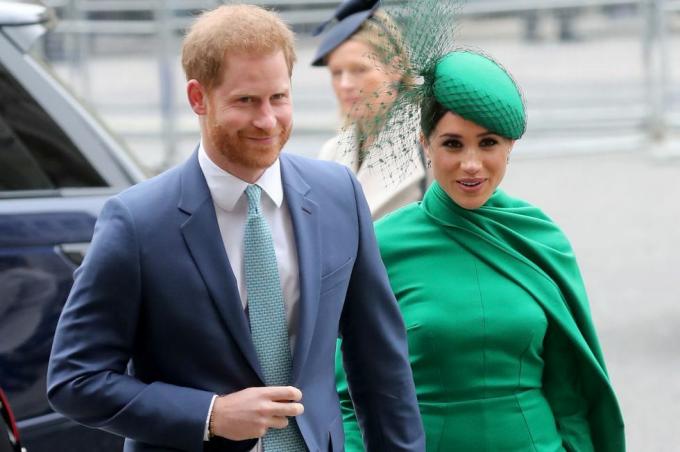 meghan i harry dzielą się rzadkimi zdjęciami dzieci z okazji uruchomienia nowej strony