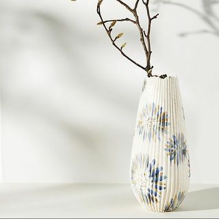 Prążkowany abstrakcyjny wazon kwiatowy