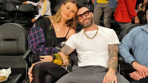 Adam Levine Behati Prinsloo